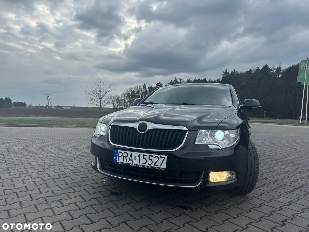Skoda Superb 2.0 TDI L&K DSG - 3