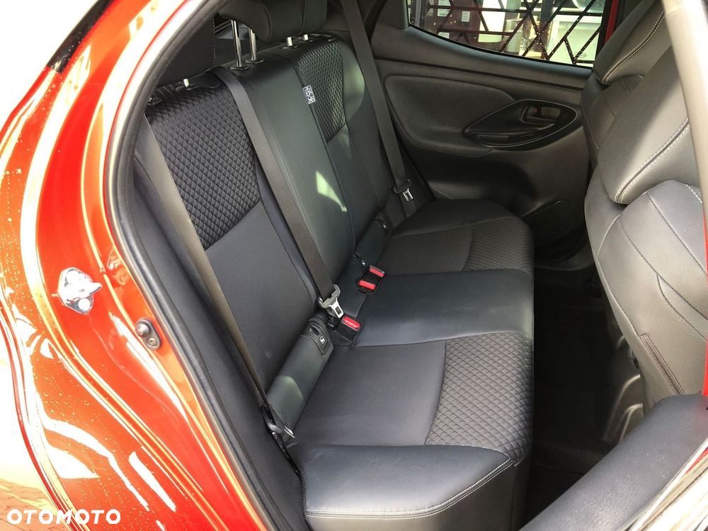 Toyota Yaris 1.5 Selection Style - 24