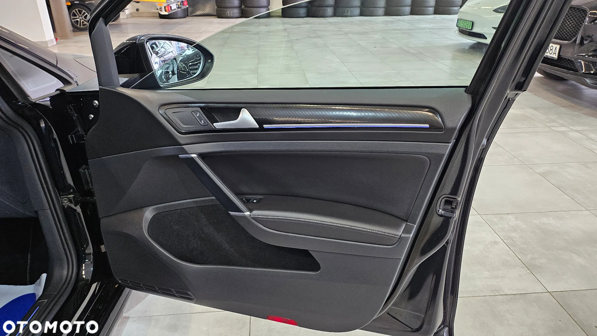 Volkswagen Golf R 4Motion BlueMotion Technology - 34