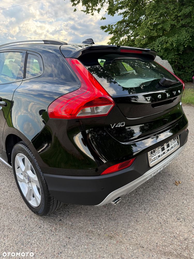Volvo V40 Cross Country D3 Momentum - 36