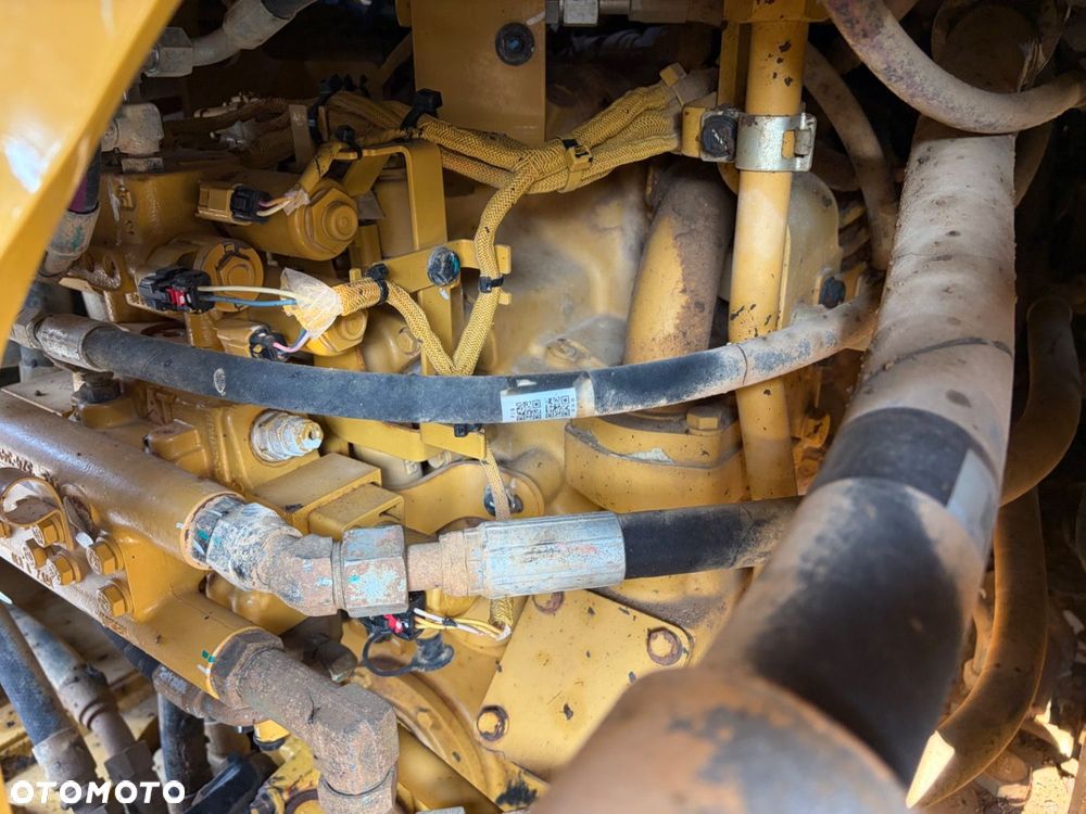 CAST 966 Mxe 4X4 - 31