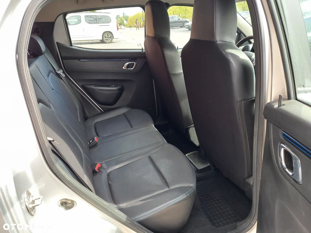 Dacia Spring 27.4kWh Comfort Plus - 4