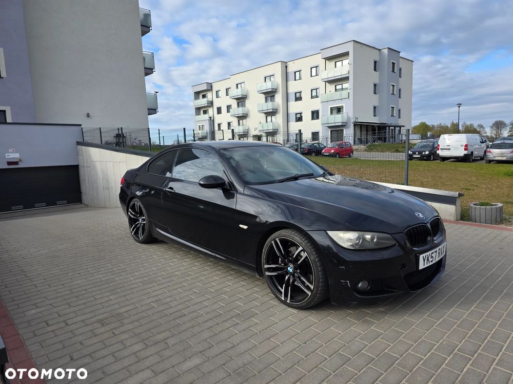 BMW Seria 3 325i - 1