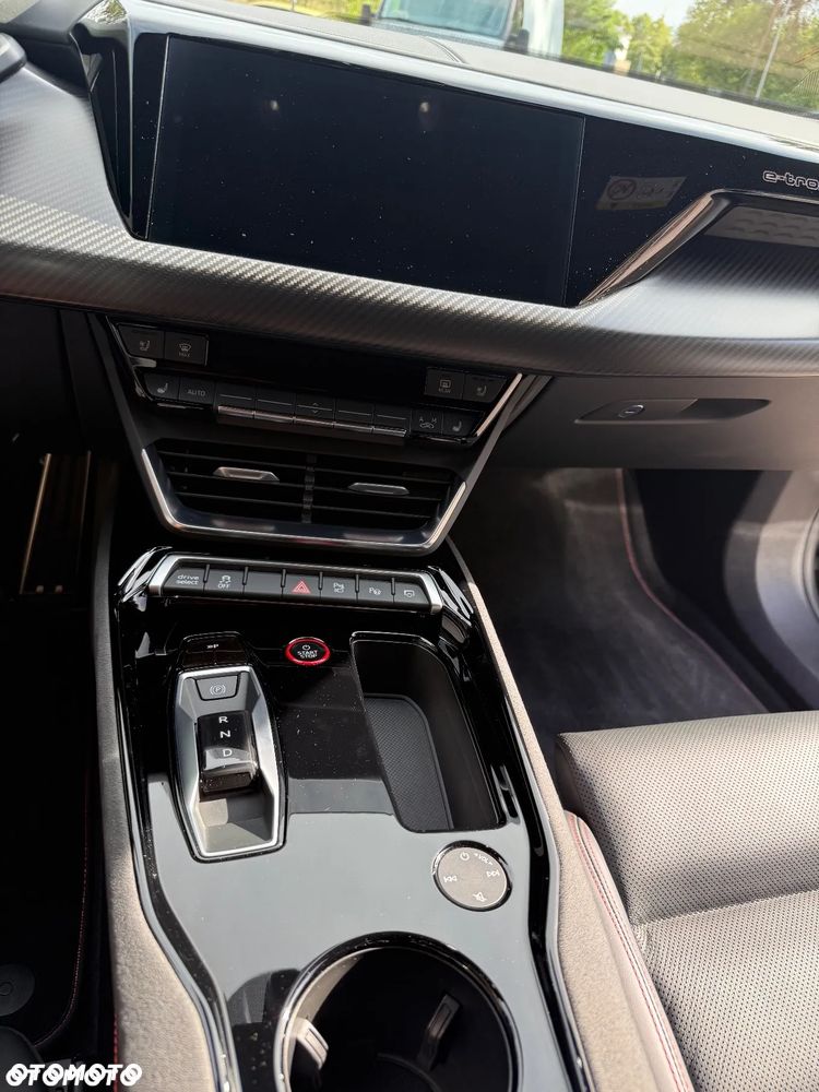Audi RS e-tron GT quattro - 13