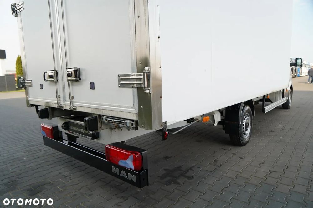 MAN TGE 3.180 / 2.0D /  KONTENER  5,5 m / DMC: 3500 KG / SPROWADZONY / - 16