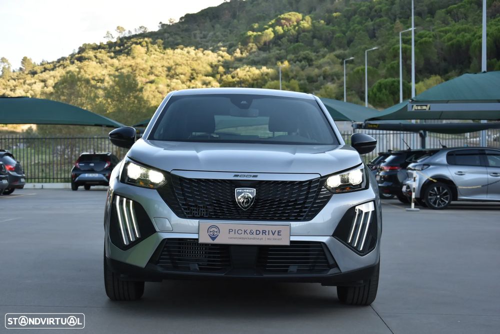 Peugeot 2008 Hybrid 136 e-DSC Style - 3