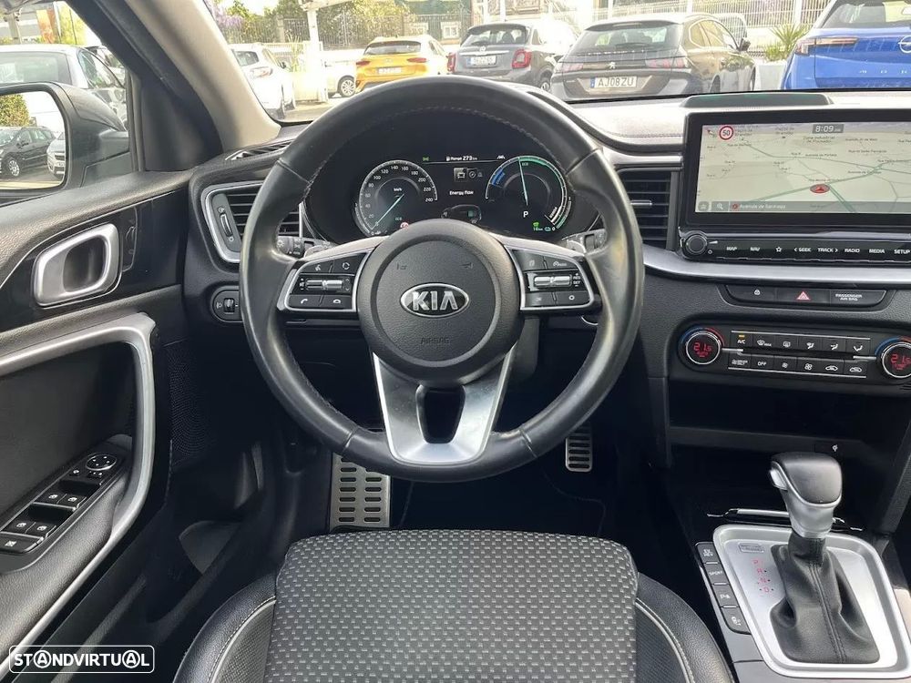 Kia XCeed 1.6 GDi PHEV Drive - 14