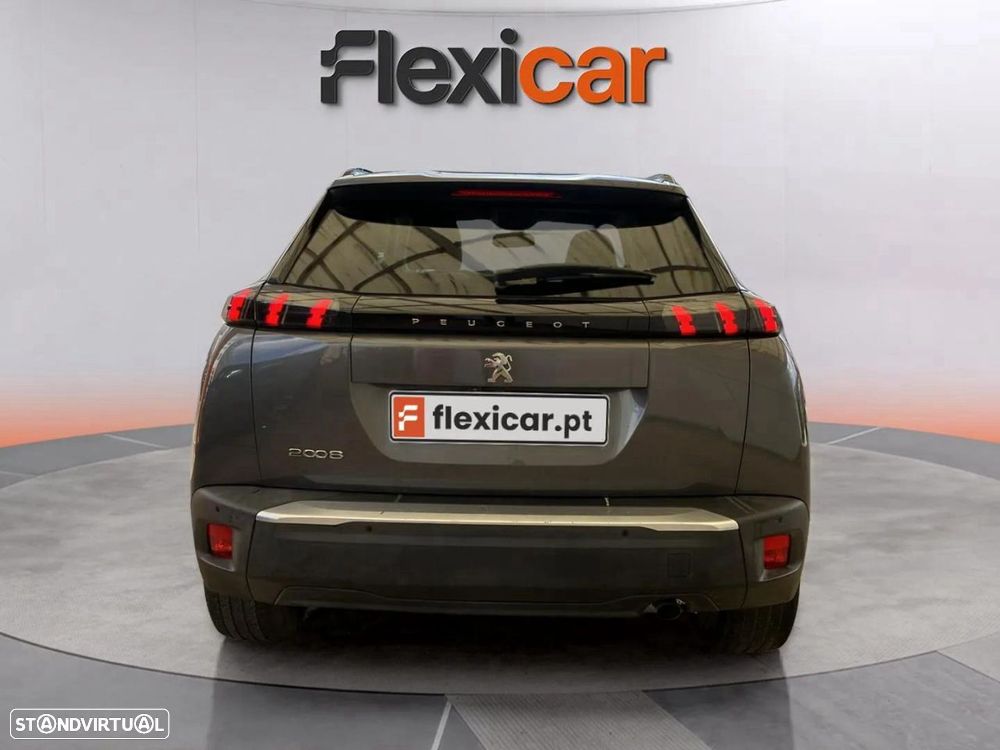 Peugeot 2008 1.2 PureTech Allure - 8