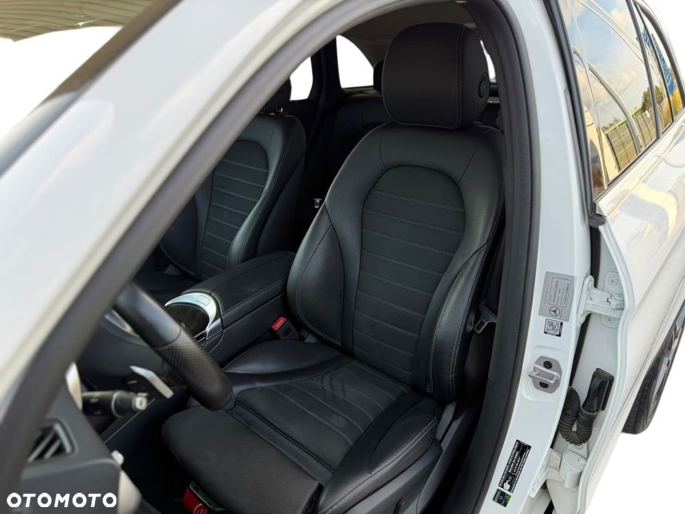 Mercedes-Benz GLC 200 d 4-Matic - 22