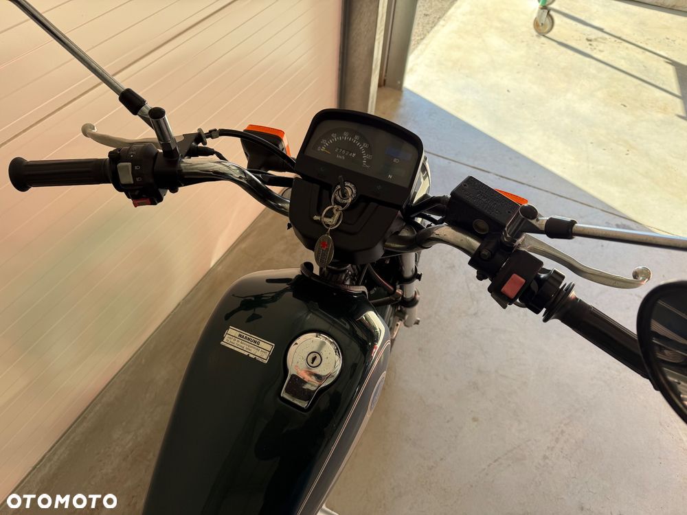 Yamaha SR - 13