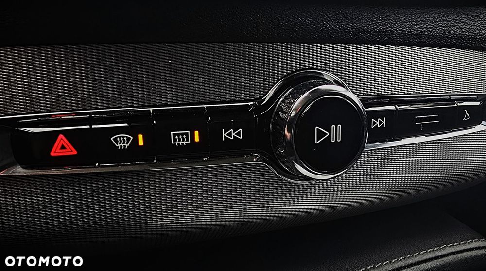 Volvo XC 90 D5 AWD Inscription - 17