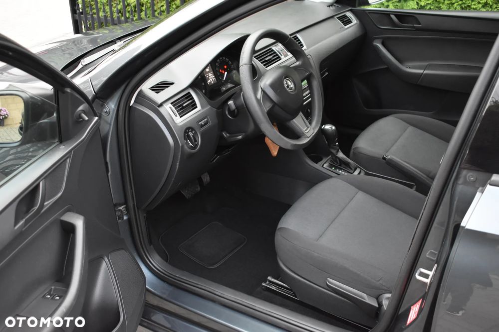 Skoda RAPID 1.4 TSI DSG Ambition - 18
