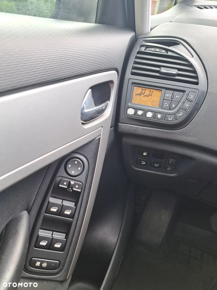 Citroën C4 Picasso 1.6 HDi Seduction MCP - 21