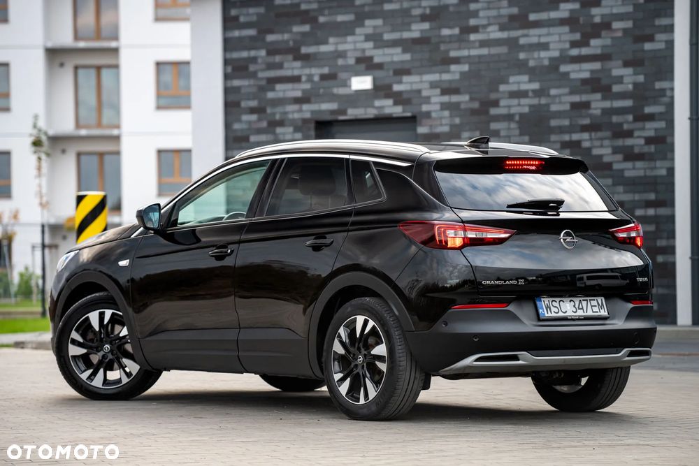 Opel Grandland X 1.2 Start/Stop Automatik Business INNOVATION - 4