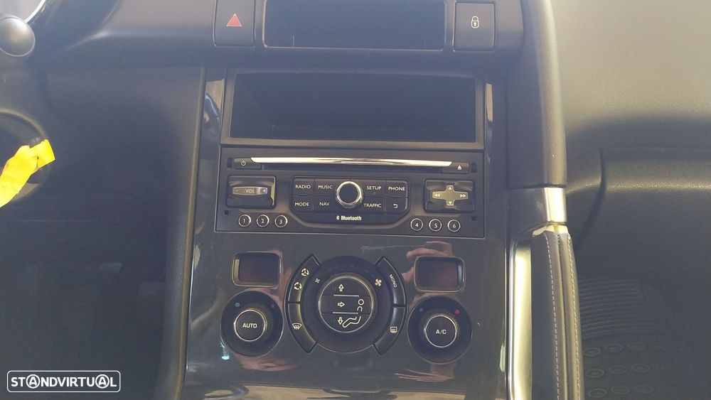 Peugeot 3008 1.6 HDi SE Style - 11