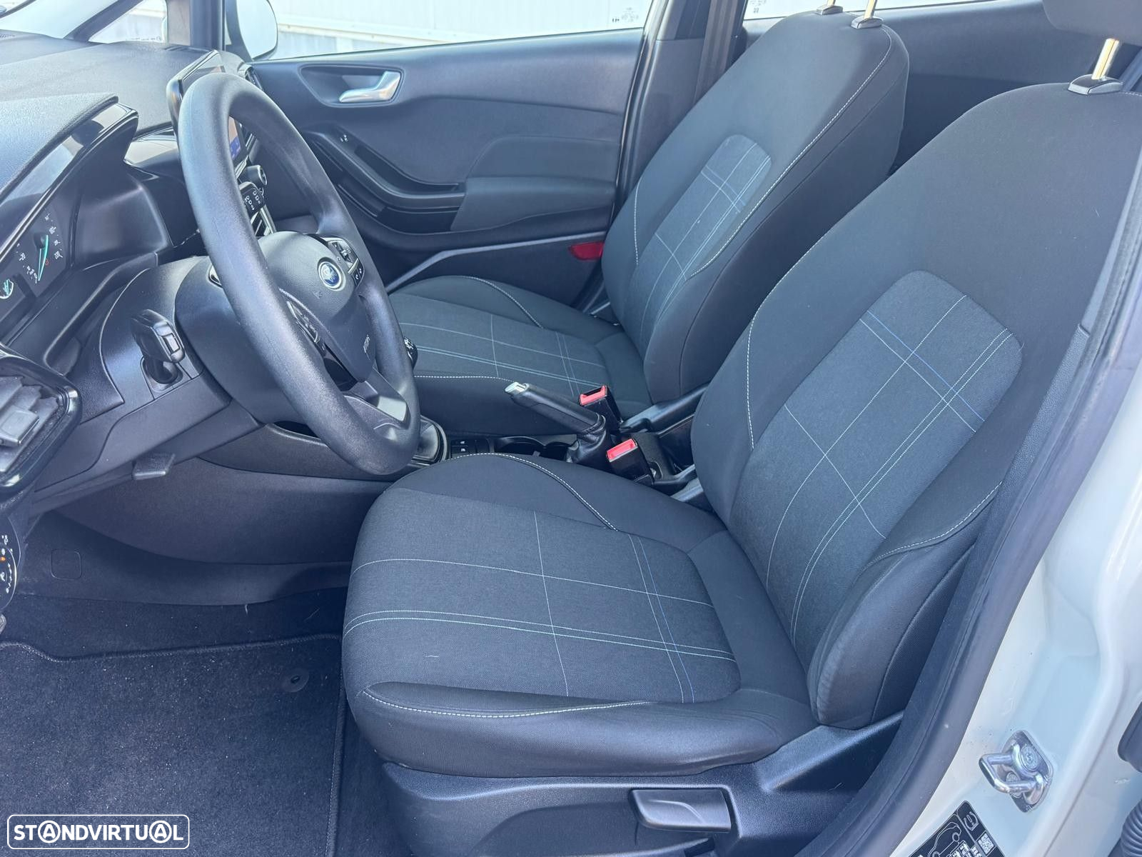 Ford Fiesta 1.1 Ti-VCT Business - 8