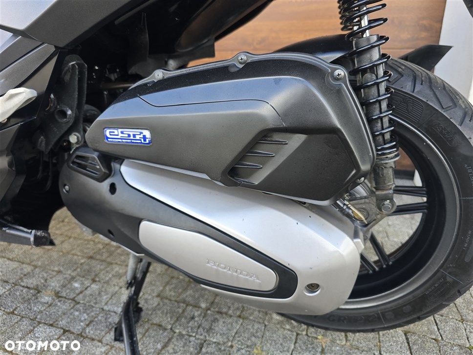 Honda NSS - 31