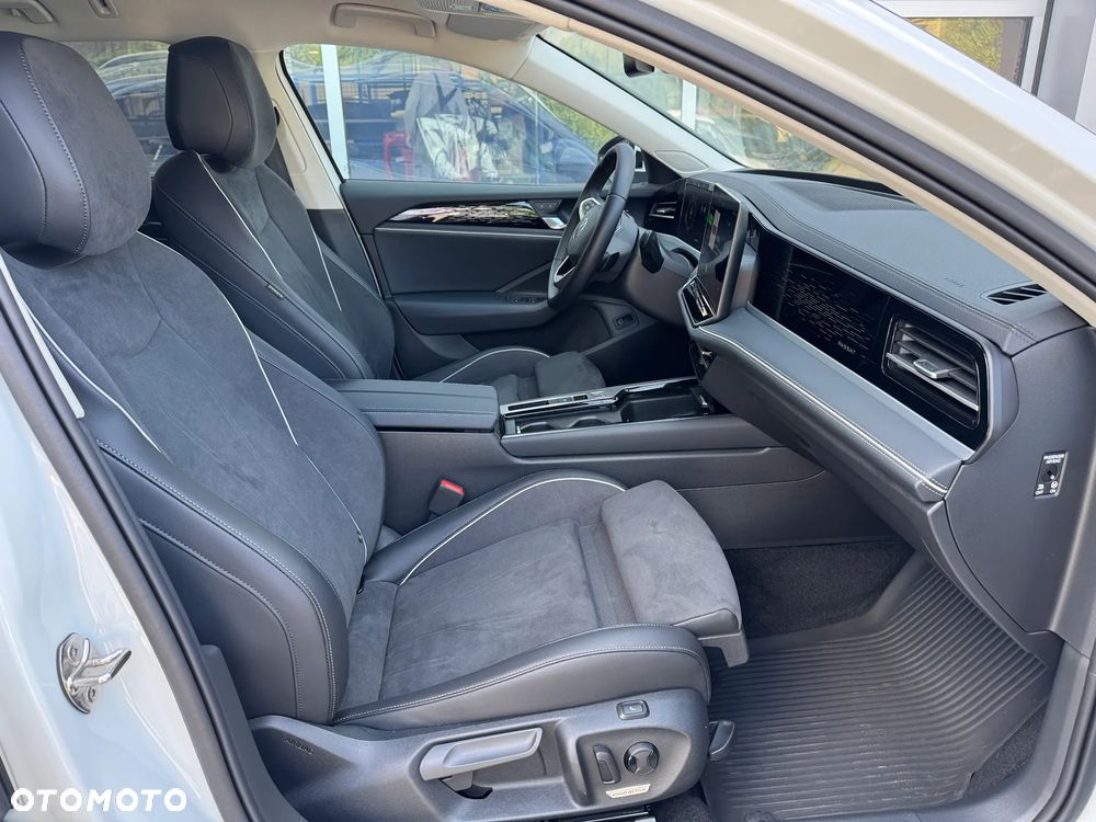 Volkswagen Passat - 19
