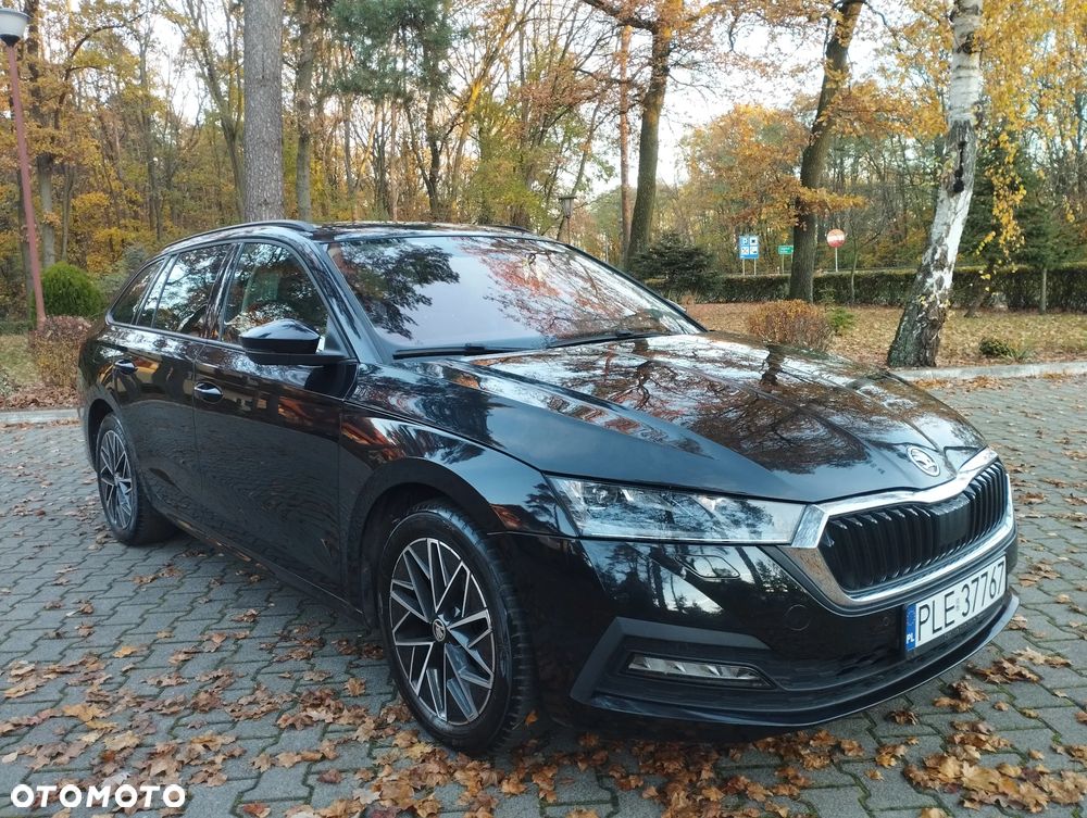 Skoda Octavia 2.0 TDI DSG Ambition - 2