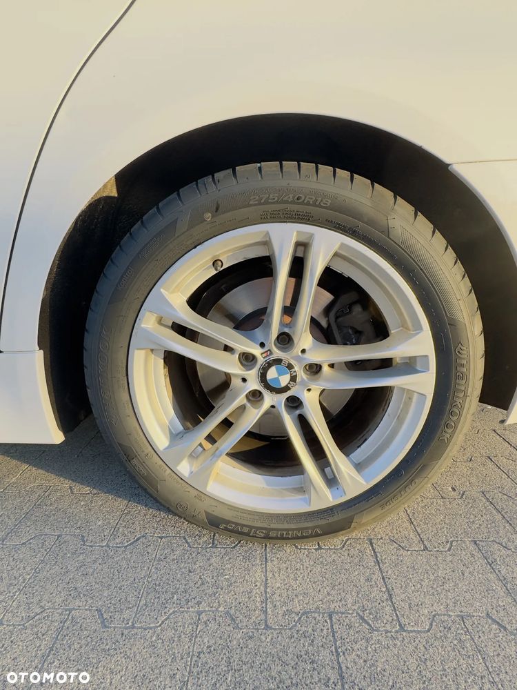 BMW Seria 5 520d xDrive - 9