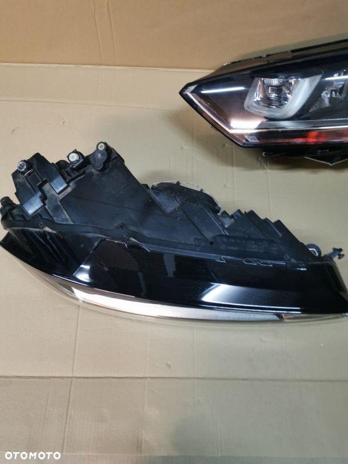 VW Golf VII Sportsvan Xenon Led Komplet 517941034B  517941033B - 2