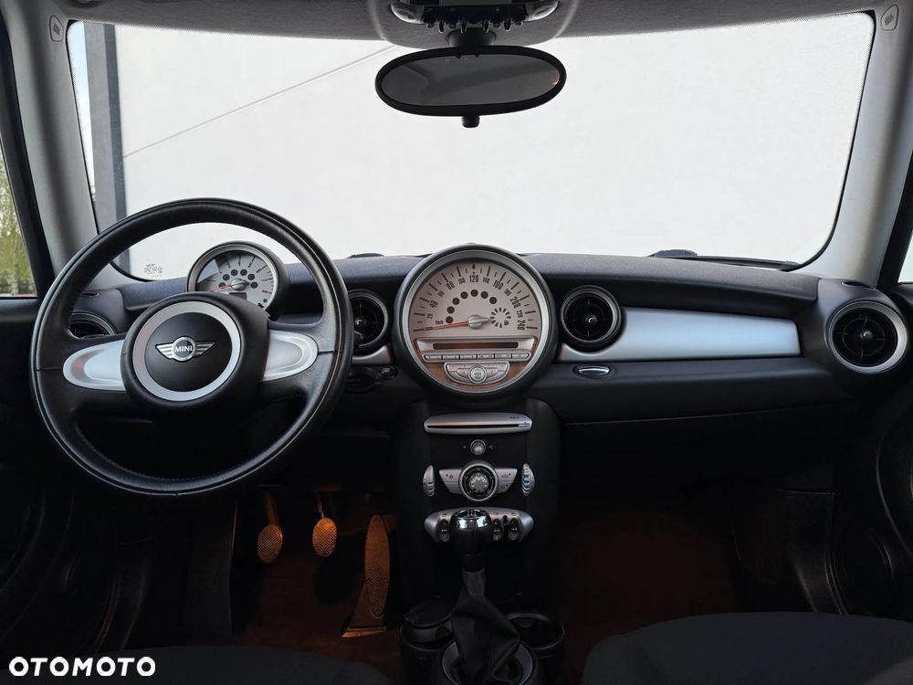 MINI Cooper - 6