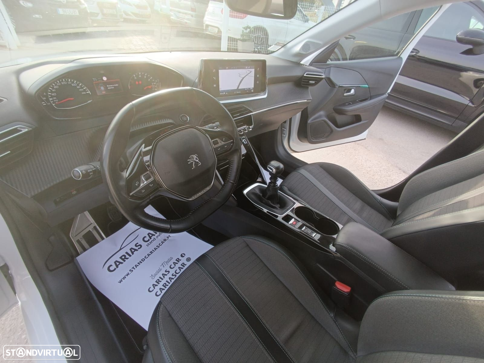 Peugeot 208 1.5 BlueHDi Allure Pack - 10