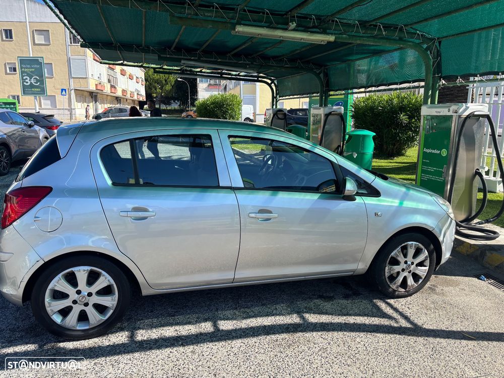 Opel Corsa 1.2 inTouch - 3