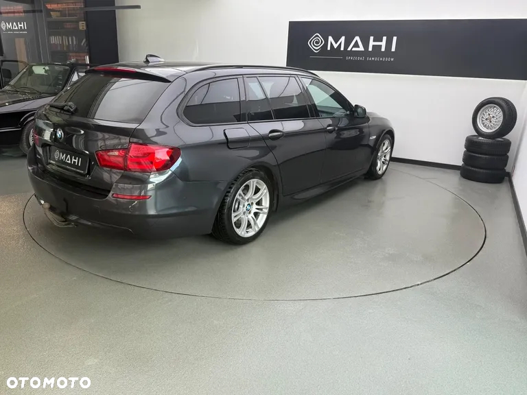 BMW Seria 5 520i - 12