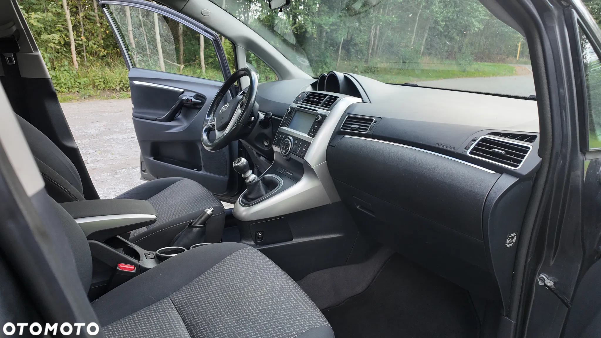 Toyota Verso 1.8 Prestige 7os - 12