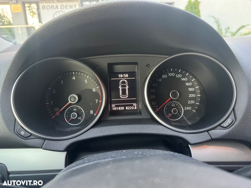 Volkswagen Golf 1.2 TSI Comfortline DSG - 5
