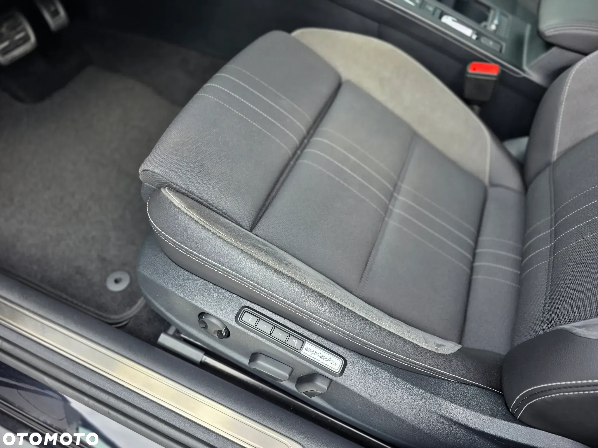 Volkswagen Passat Alltrack 2.0 TSI 4Mot DSG - 18