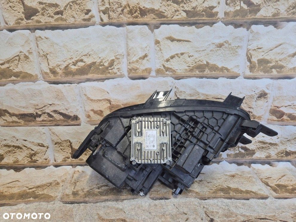 Reflektor prawa Citroen C5 Aircross 9816925280 full led - 14