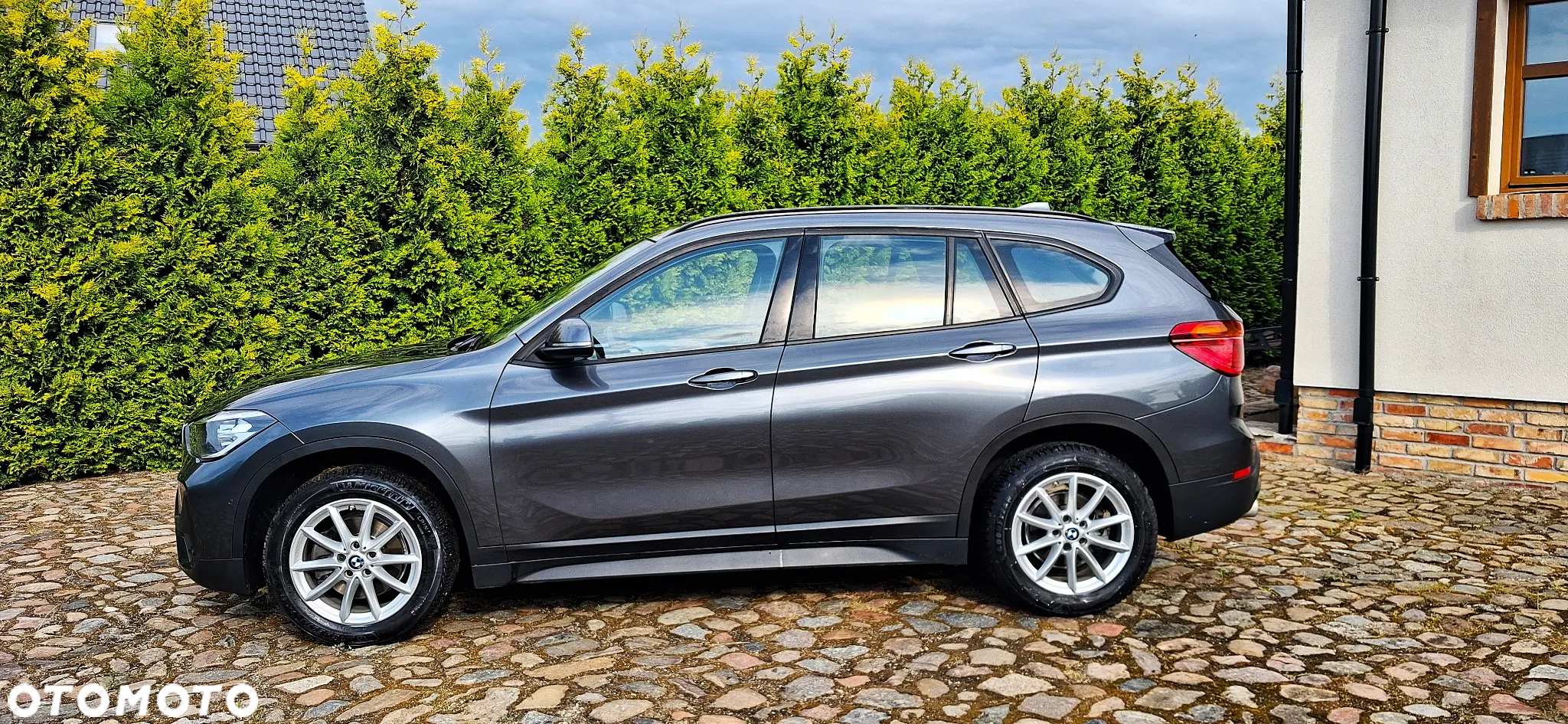 BMW X1 sDrive18i Business Edition - 9