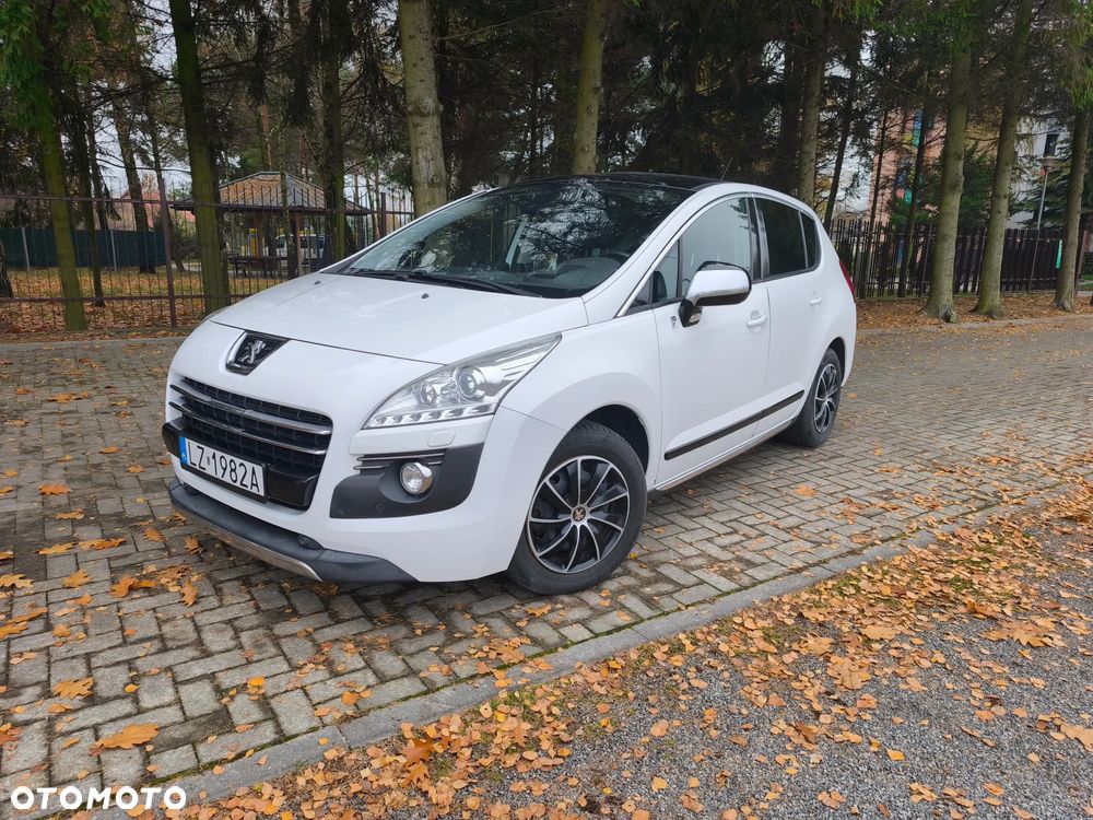 Peugeot 3008 2.0 HDi HYbrid4 - 1