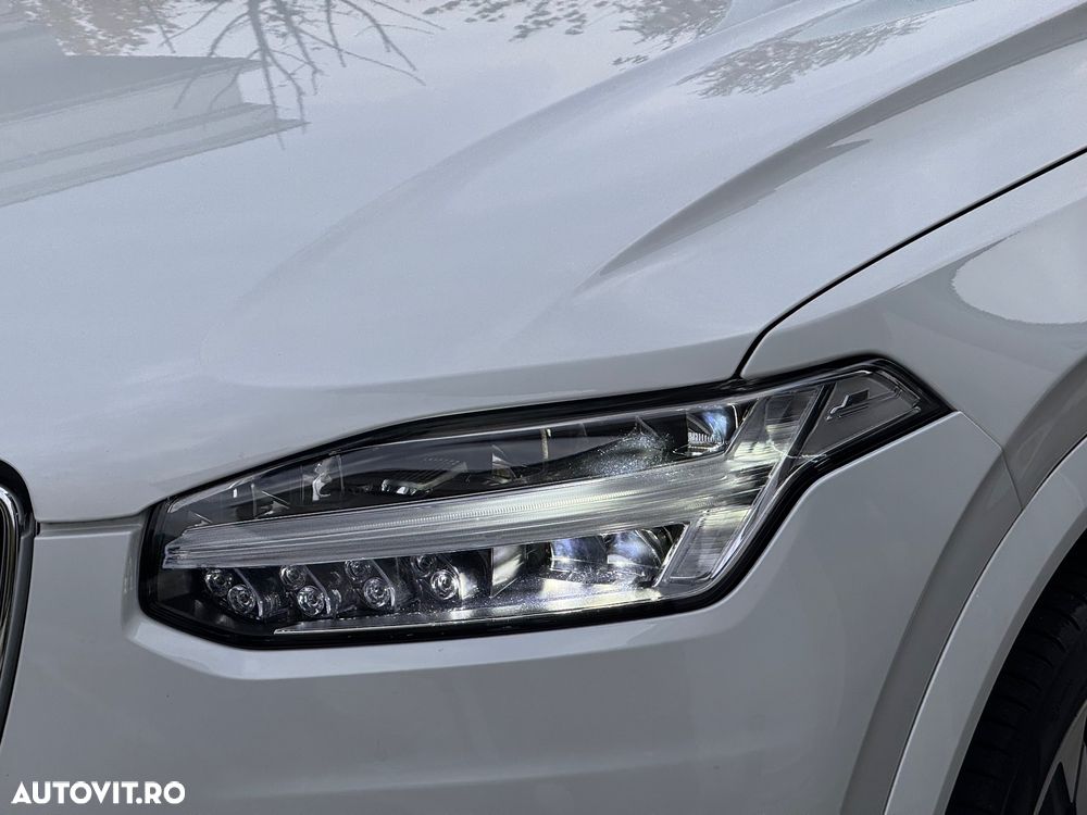 Volvo XC 90 T8 AWD Recharge Geartronic Inscription - 34