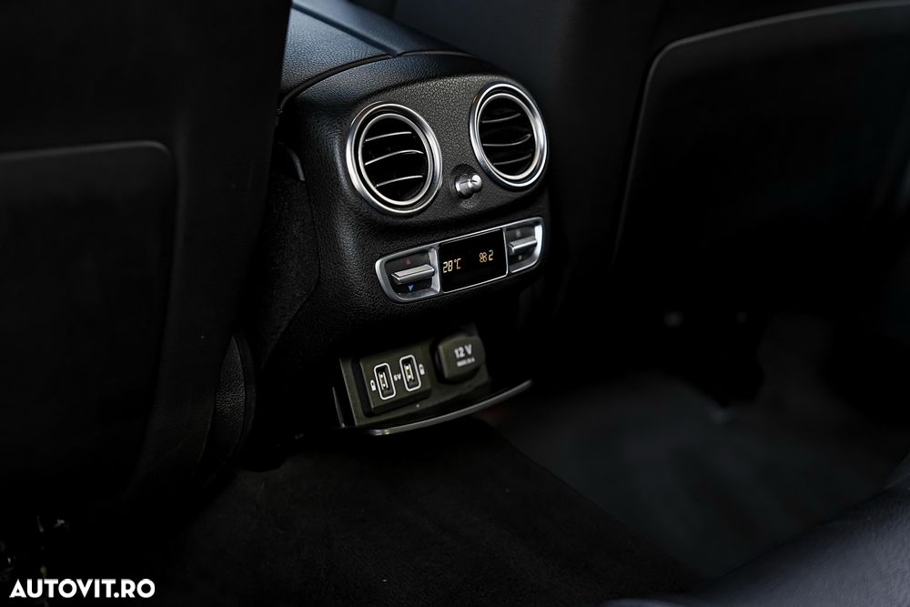 Mercedes-Benz E 220 d 9G-TRONIC Exclusive - 33