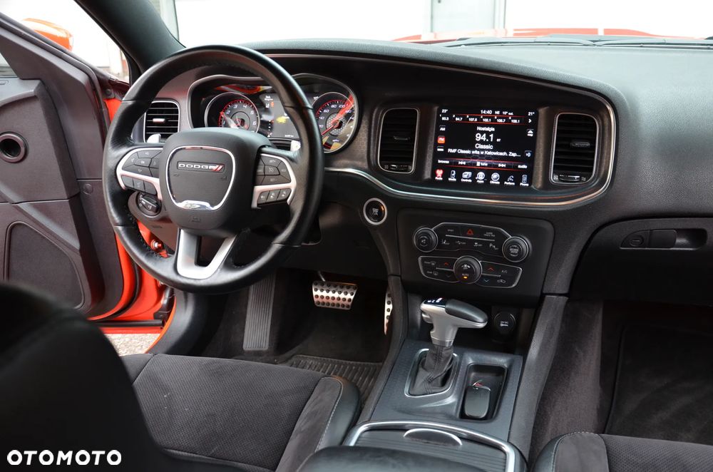 Dodge Charger Automatik R/T Scat Pack - 18
