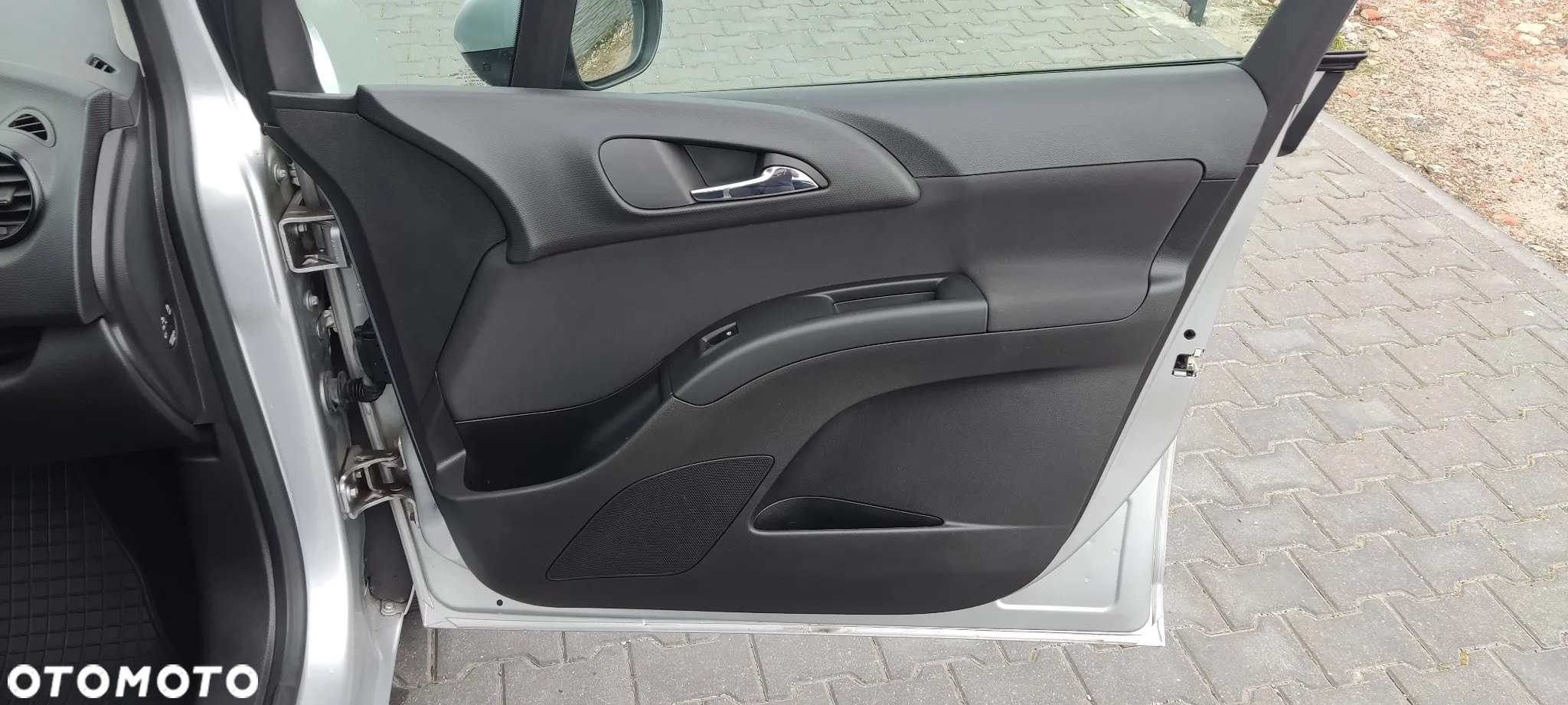 Opel Meriva 1.4 Style - 23
