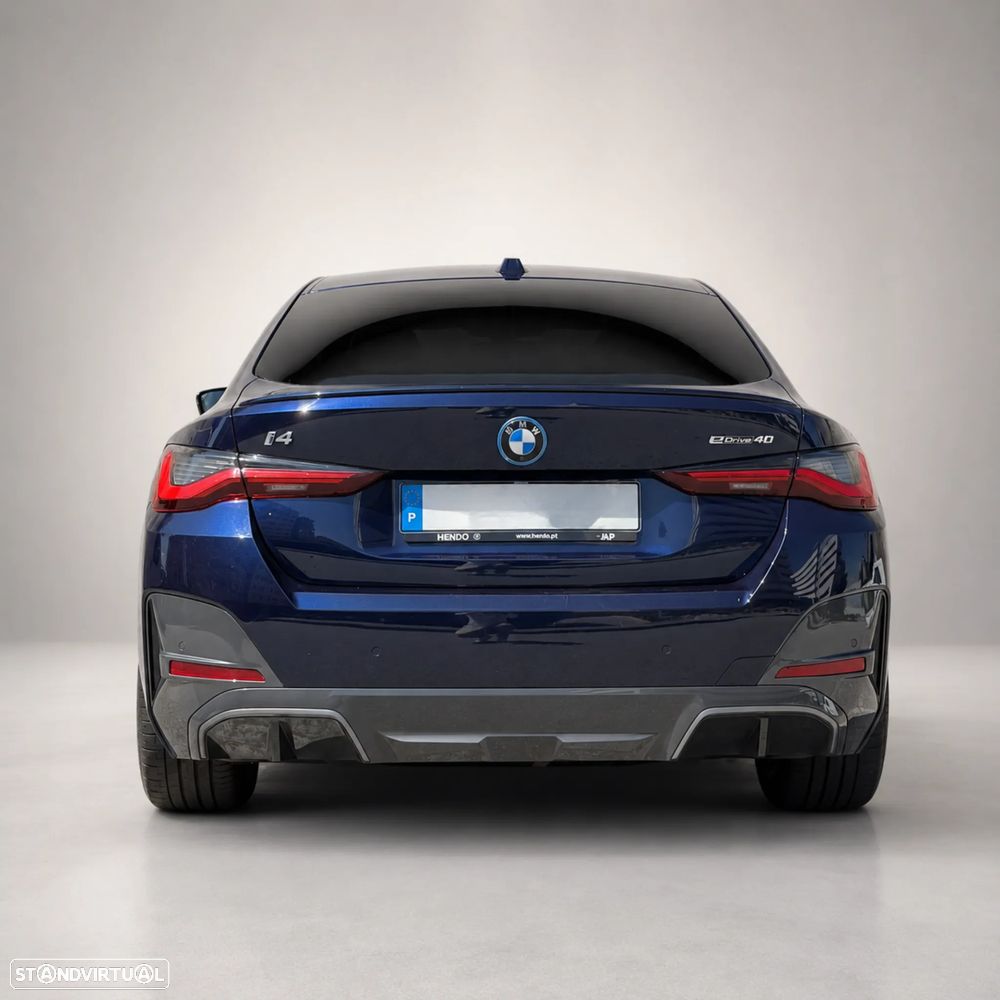 BMW i4 eDrive40 Pack Desportivo M - 3