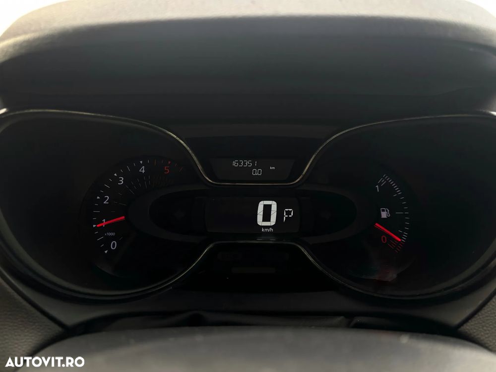 Renault Captur dCi EDC Zen - 16