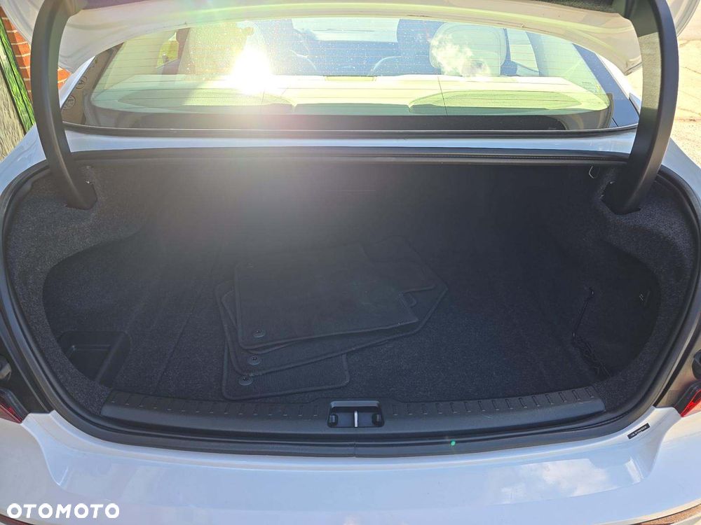 Volvo S60 B5 B Inscription - 13