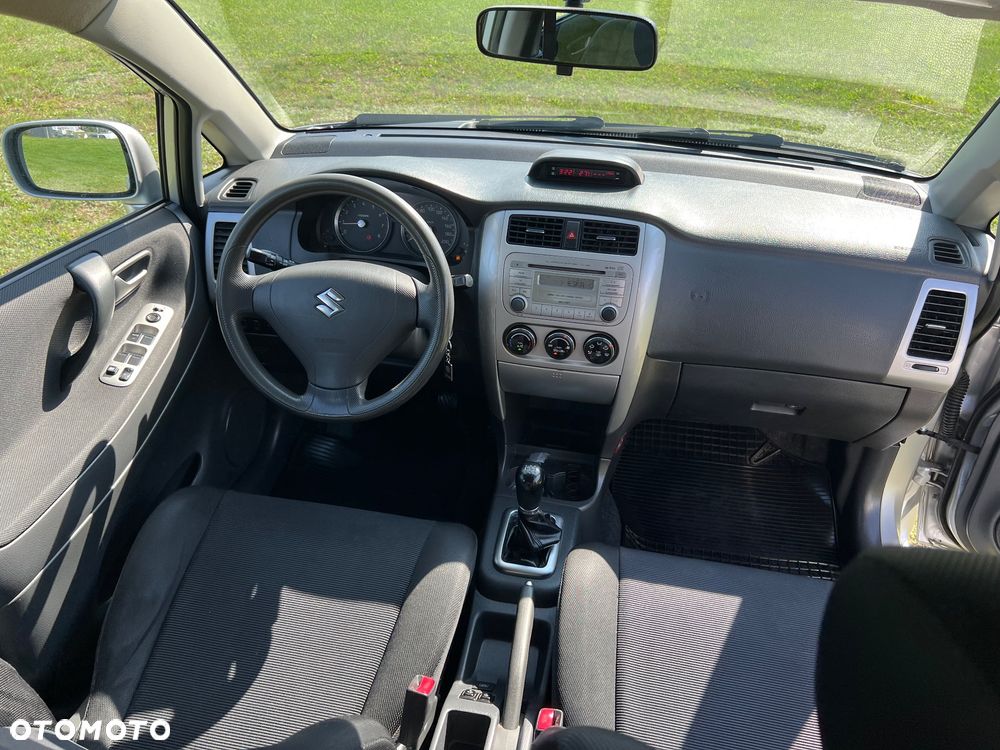 Suzuki Liana 1.6 Comfort - 13