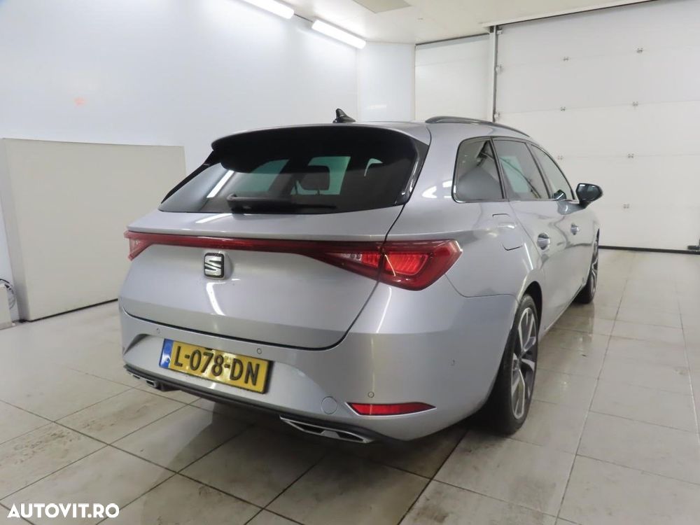 Seat Leon 1.5 eTSI ACT OPF DSG FR - 2