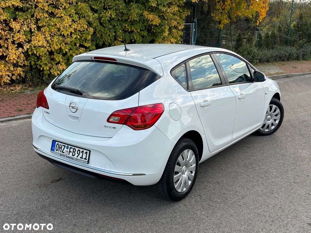 Opel Astra - 19
