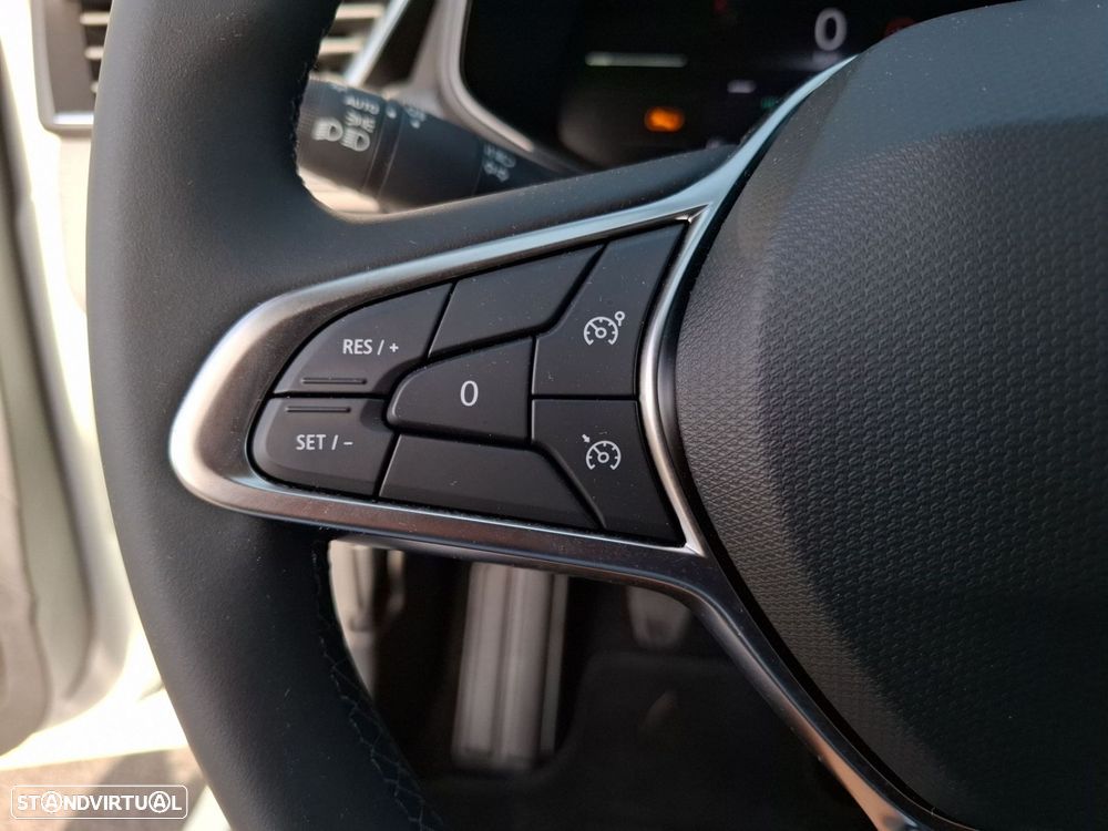 Renault Clio 1.0 TCe Evolution Bi-Fuel - 16