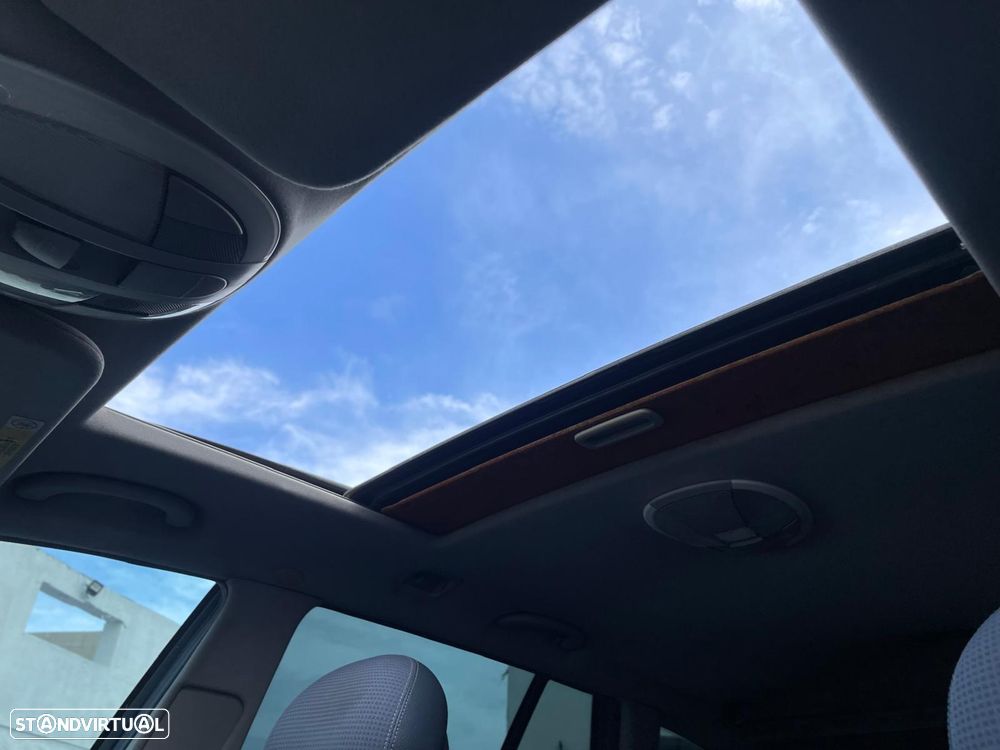 Mercedes-Benz E 220 CDI Avantgarde - 6