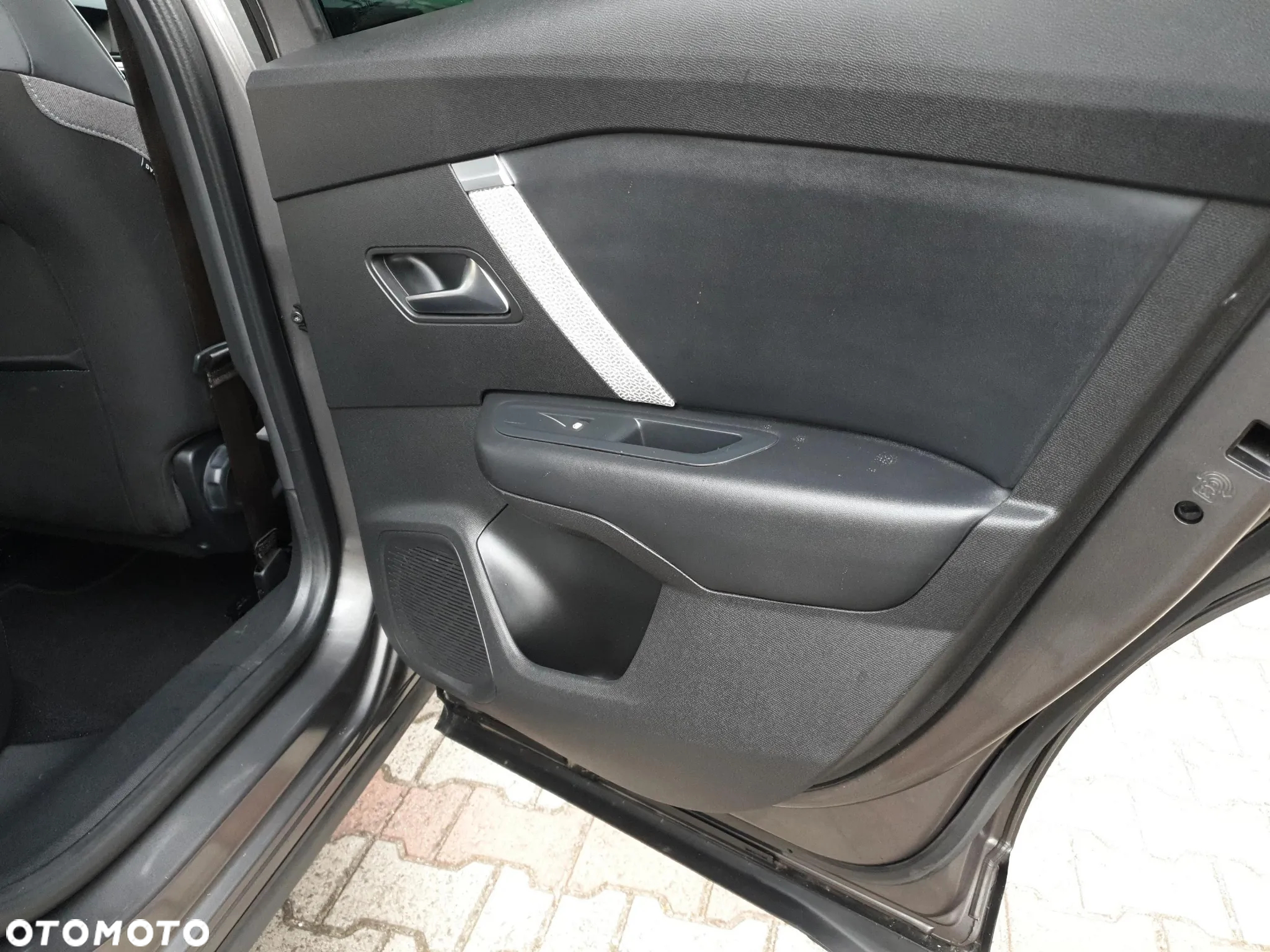 Citroën C4 1.2 PureTech Feel Pack S&S - 24