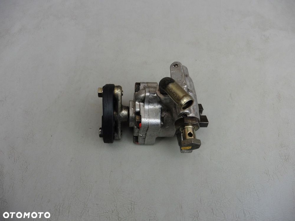 Pompa wspomagania Chrysler Voyager II ES 2,5 TD 90-95r P0171425389