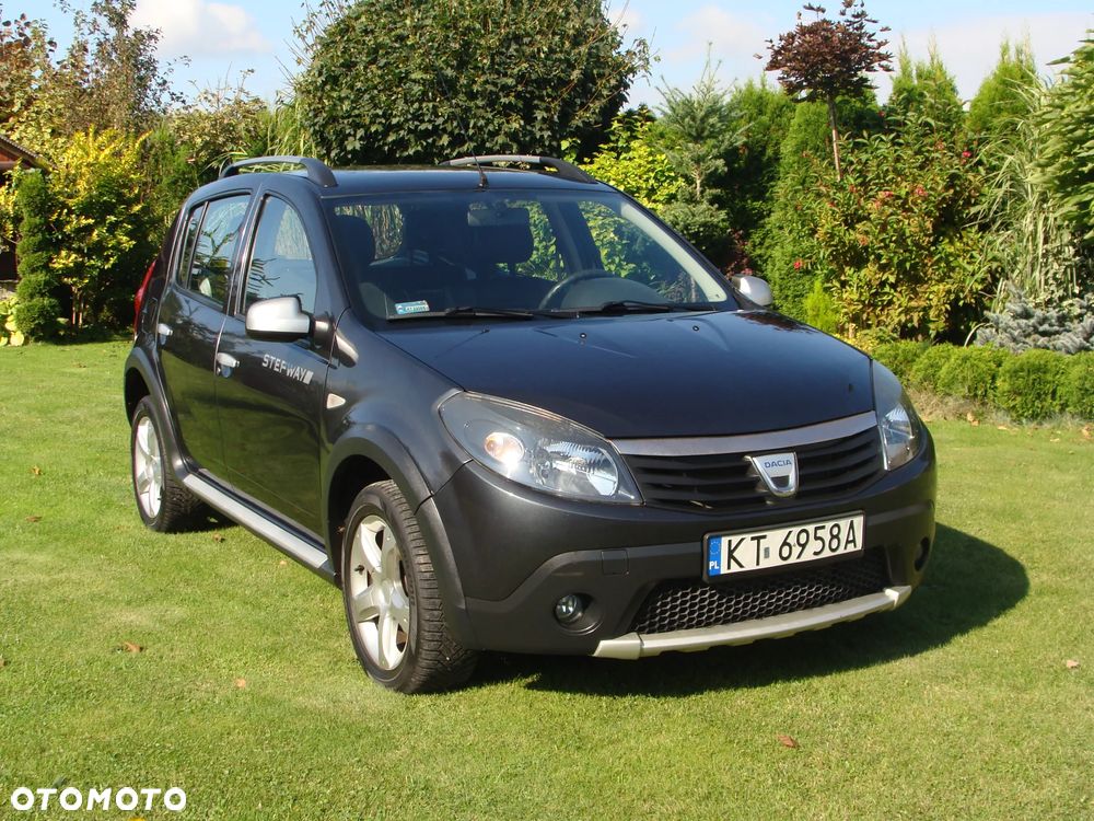 Dacia Sandero Stepway 1.6 - 4